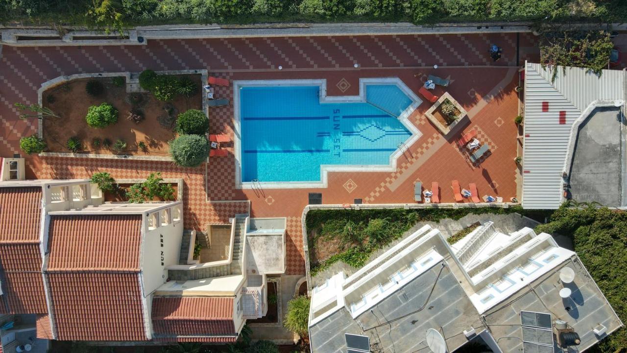 Sunset Apartments Malia Buitenkant foto